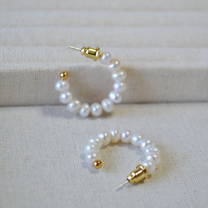 Romantic Silver Earring for Special Moments