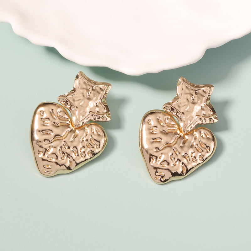 Classic Earring with Timeless Appeal