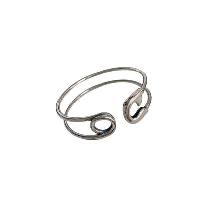 Beautiful Bracelet with Unique Style