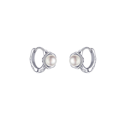 Stunning Pearl Earring for Daily Wear