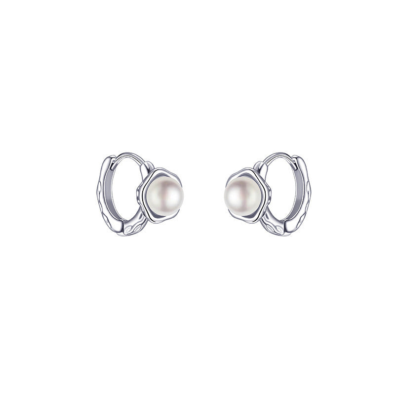 Stunning Pearl Earring for Daily Wear