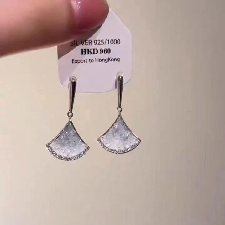 Vintage Handmade Earring