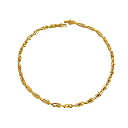 Classic Gold Necklace with Timeless Appeal