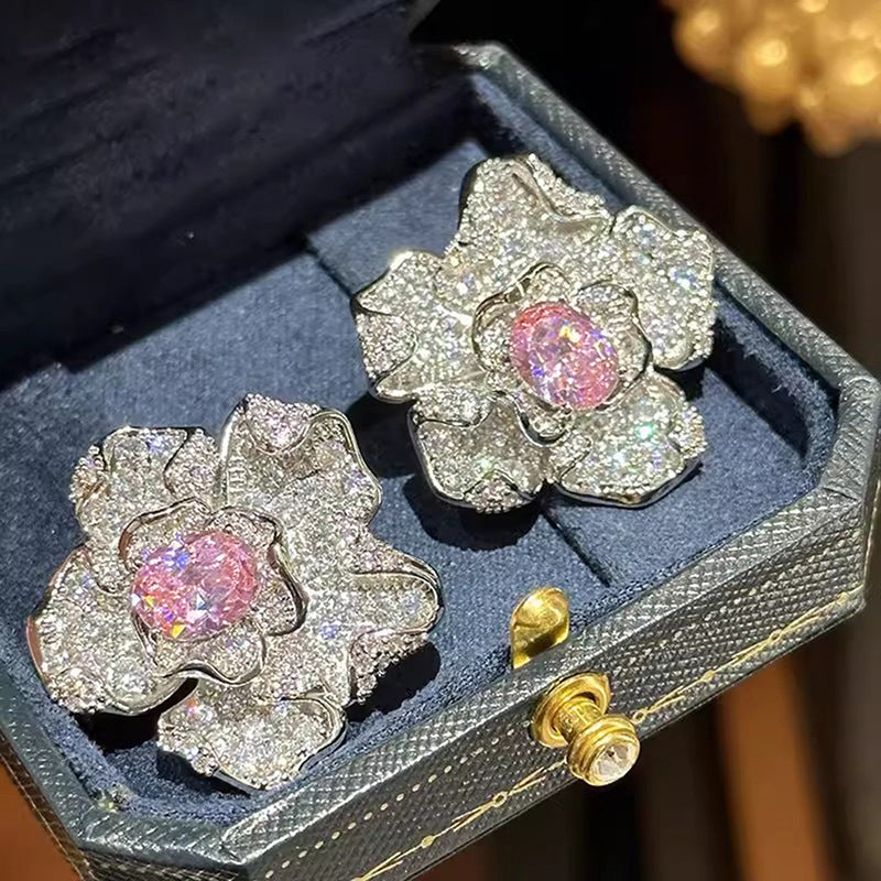 Classic Earring with Timeless Appeal