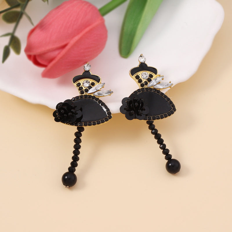 Beautiful Pearl Earring with Unique Style