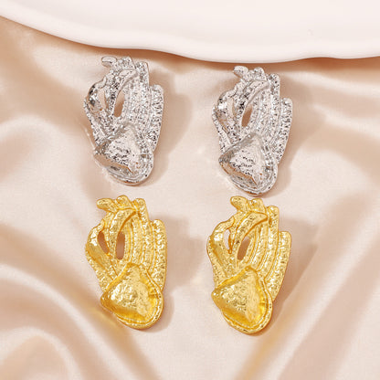 Classic Earring with Timeless Appeal