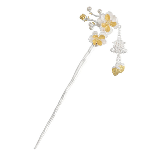 Elegant Silver Piece for Every Occasion
