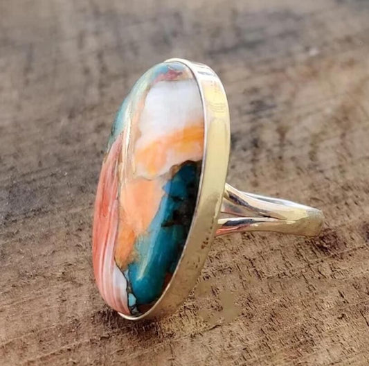 Beautiful Ring with Unique Style