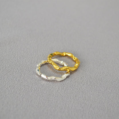 Romantic Gold Ring for Special Moments