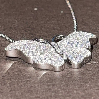 Charming Piece for Any Occasion