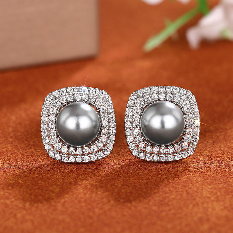 Stunning Pearl Earring for Daily Wear