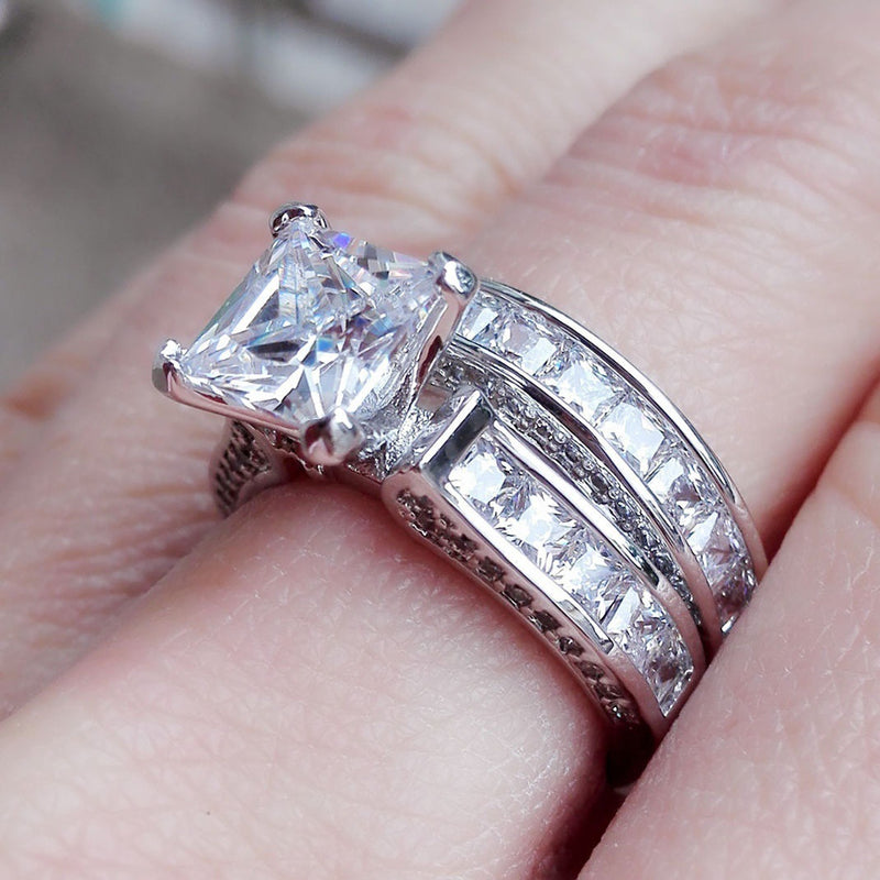 Charming Set for Any Occasion