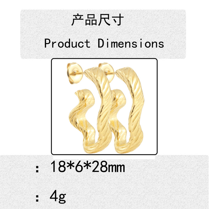 Beautiful Gold Earring with Unique Style