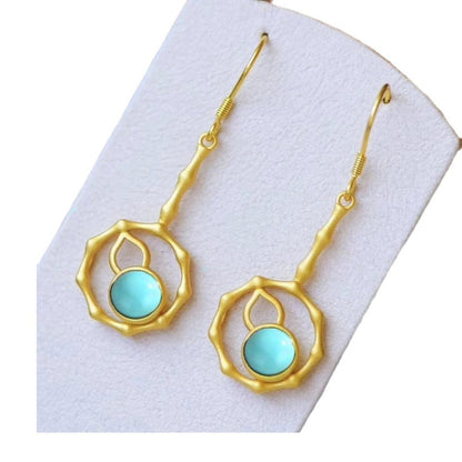 Beautiful Gold Set with Unique Style