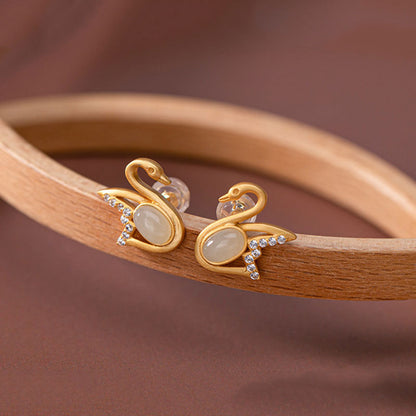 Delicate Artisan Gold Earring