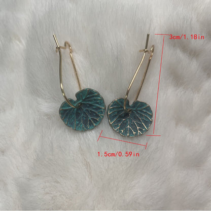 Charming Earring for Any Occasion