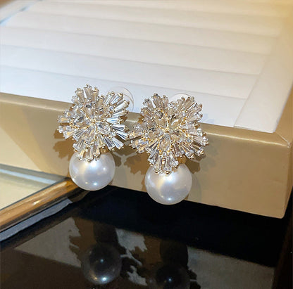 Stunning Pearl Earring for Daily Wear