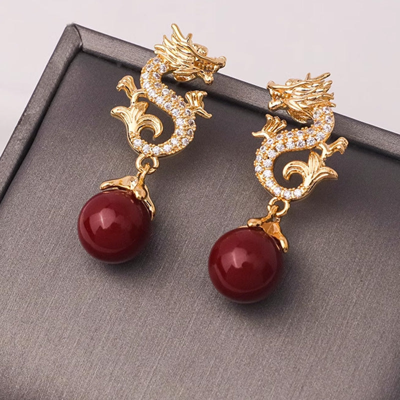 Beautiful Gold Earring with Unique Style