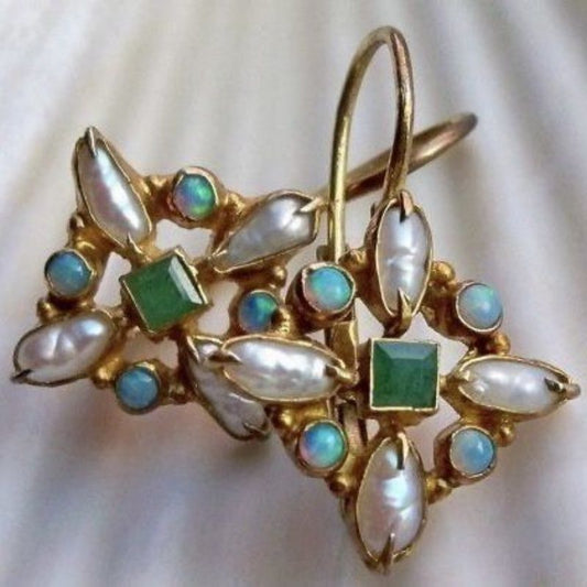 Classic Earring with Timeless Appeal