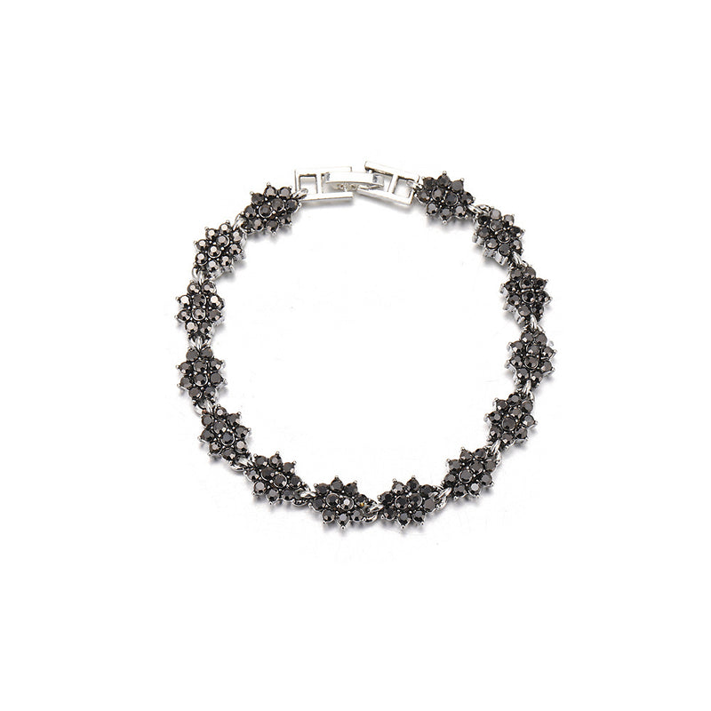 Charming Bracelet for Any Occasion