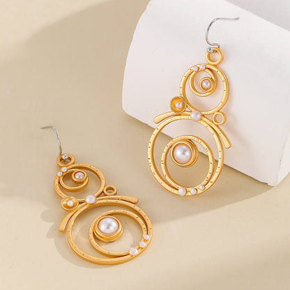 Stunning Gold Earring for Daily Wear