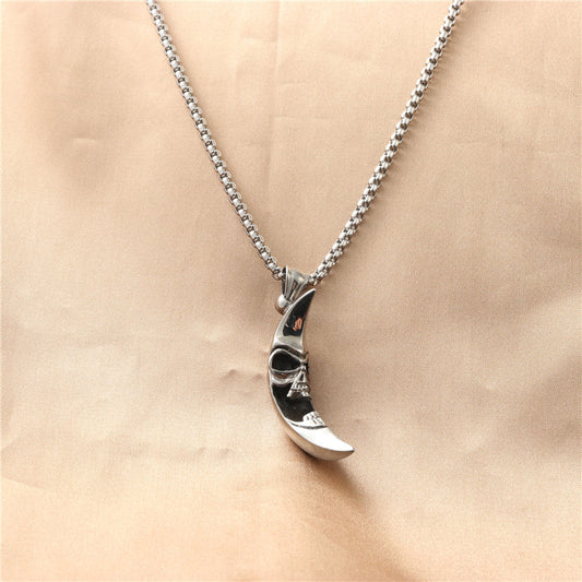 Classic Pendant with Timeless Appeal