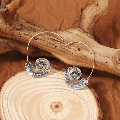 Charming Earring for Any Occasion