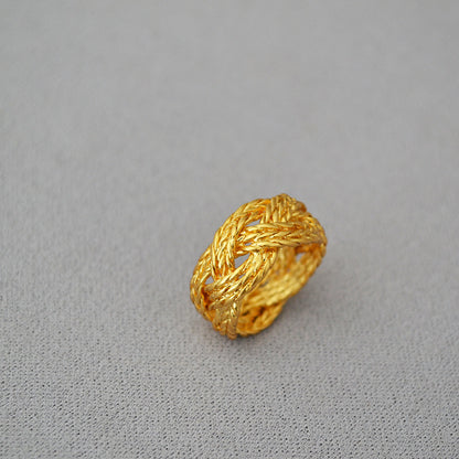 Stunning Gold Ring for Daily Wear