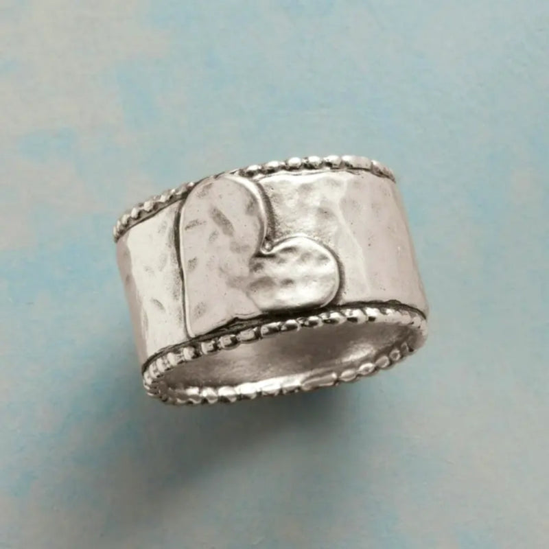 Stunning Silver Ring for Daily Wear