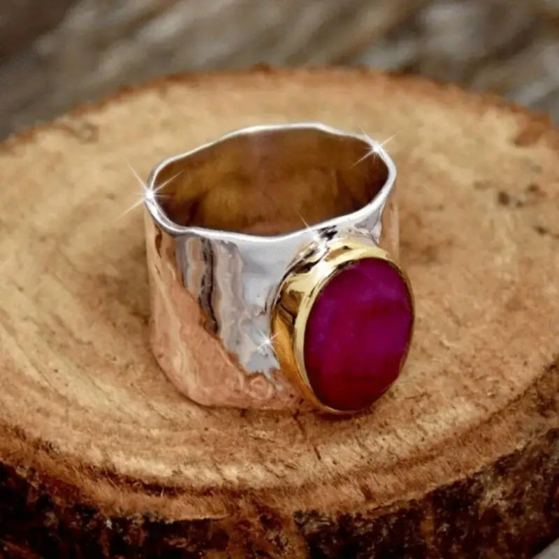 Beautiful Silver Ring with Unique Style
