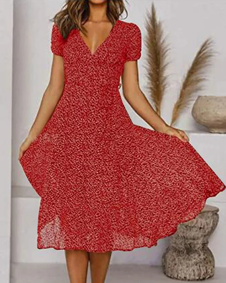 KS | Printed chiffon dress with short sleeves and V-neckline