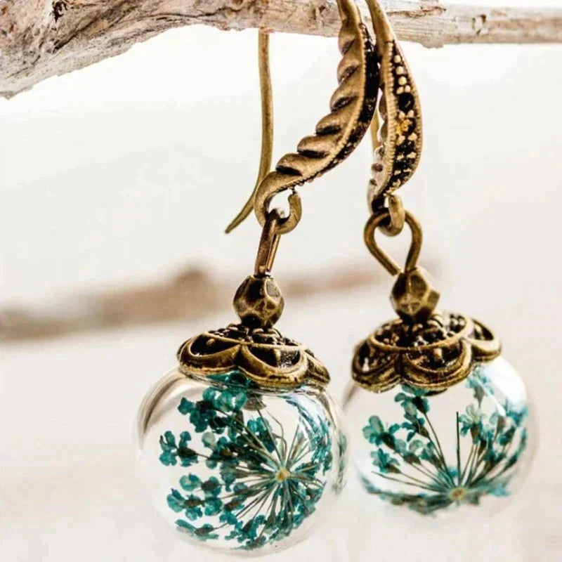 Delicate Artisan Gold Earring
