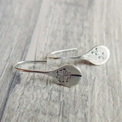 Romantic Silver Earring for Special Moments