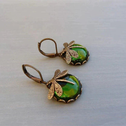 Beautiful Gold Earring with Unique Style