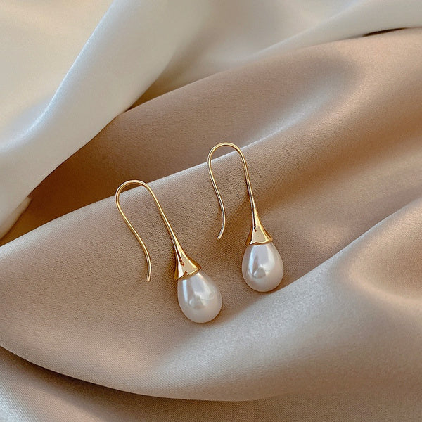 Vintage Handmade Pearl Earring