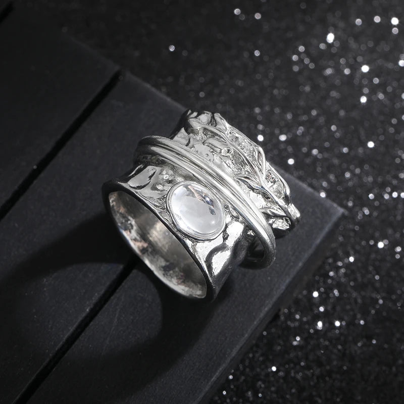 Charming Silver Ring for Any Occasion