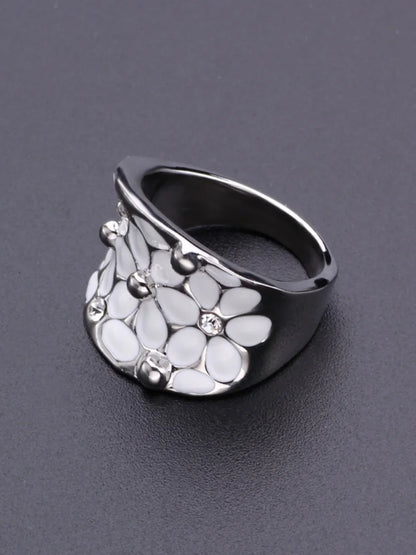 Beautiful Ring with Unique Style