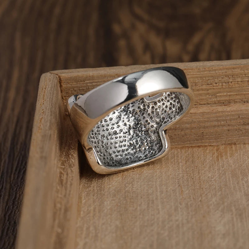 Classic Ring with Timeless Appeal