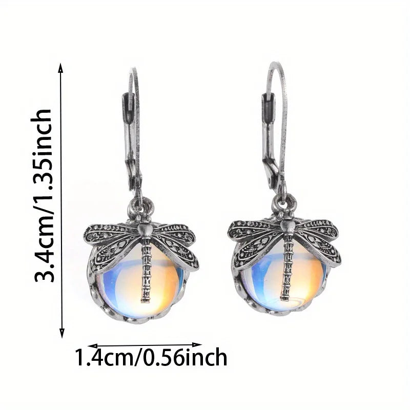 Romantic Silver Earring for Special Moments