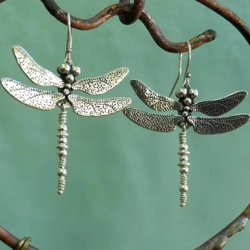 Beautiful Silver Earring with Unique Style