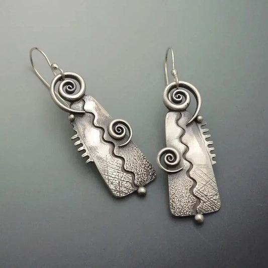 Beautiful Silver Earring with Unique Style