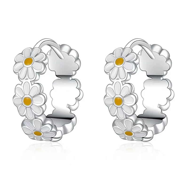 Stunning Silver Earring for Daily Wear