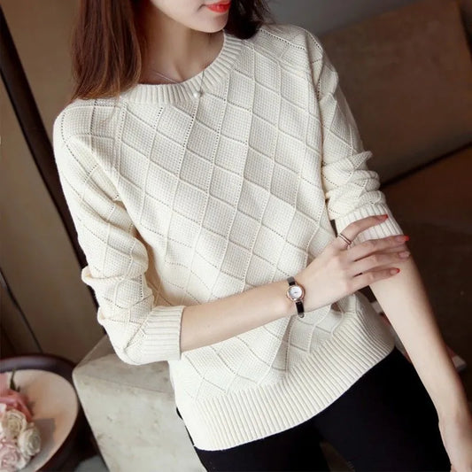 JO | Round neck knitted sweater