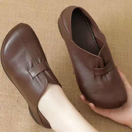 Versatile and Supportive Orthopedic Flats