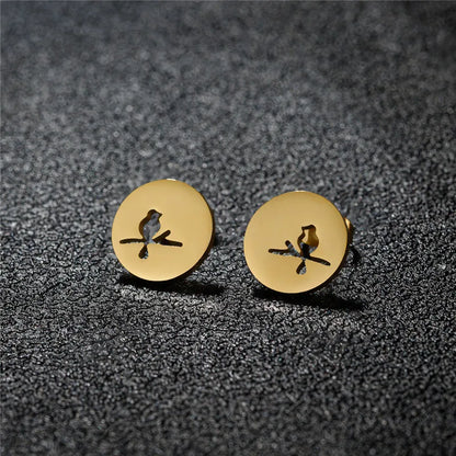 Classic Earring with Timeless Appeal