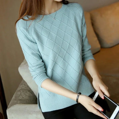 JO | Round neck knitted sweater