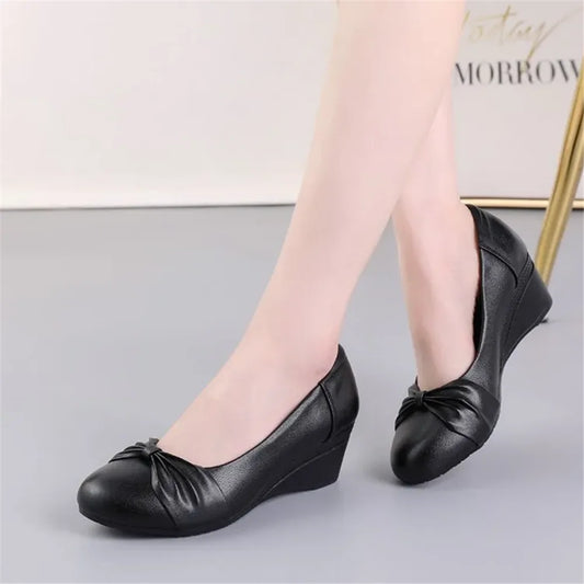 Comfortable and Fashionable Orthopedic Shoes