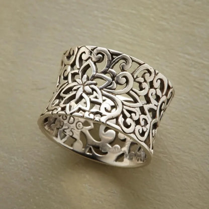 Stunning Ring for Daily Wear