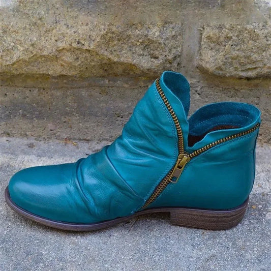 JO | Supportive and versatile orthopaedic shoes