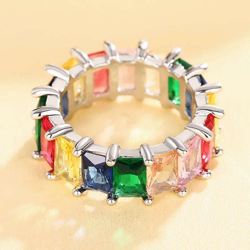 Charming Gold Ring for Any Occasion